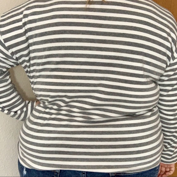Liz Claiborne Striped Cowl Neck Sweater Size 1X - Picture 4 of 6